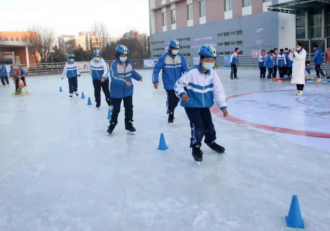 動起來！冰雪少年