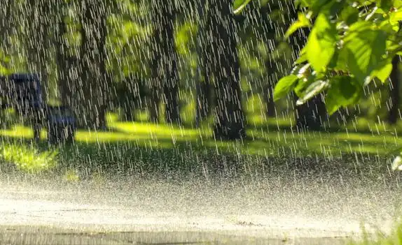 8月15日至16日，晉北晉南雨熱“兩重天”